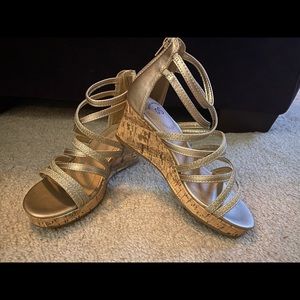 BRAND NEW!!  Girls Size 3- wedge sandals